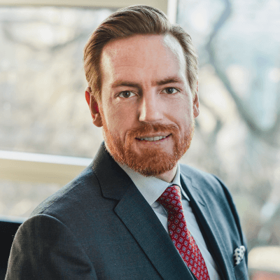 Spanish Speaking Trusts and Estates Lawyer in Washington - Collin McKean