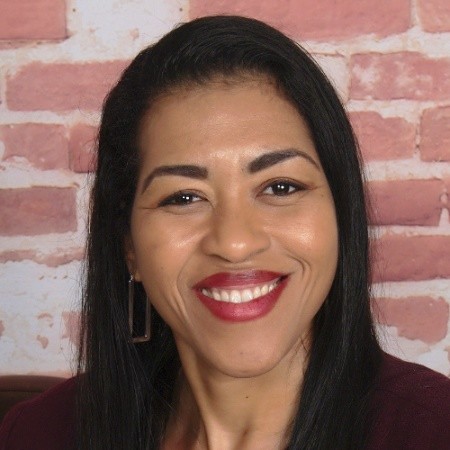Hispanic Family Lawyer in Port St. Lucie Florida - Nadine A. Brown